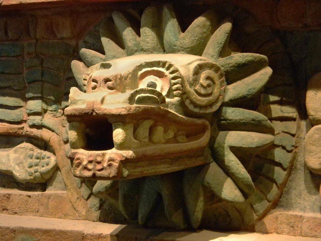 Kukulkán y Quetzalcóatl: ¿son iguales?