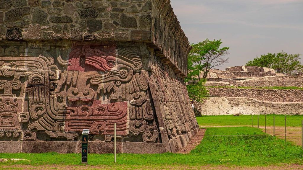 ¿Quién derrotó a Quetzalcóatl?